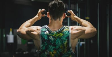 Mindful Fitness: Cómo conectar tu mente con tus músculos durante el ejercicio.
